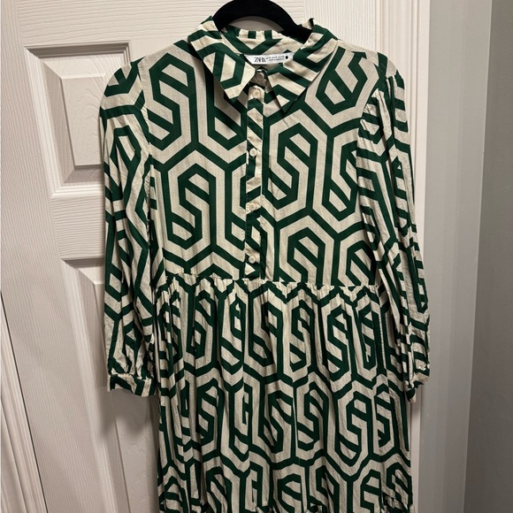 Zara Geometric Patterned Tiered Midi Dress - Picture 3 of 7